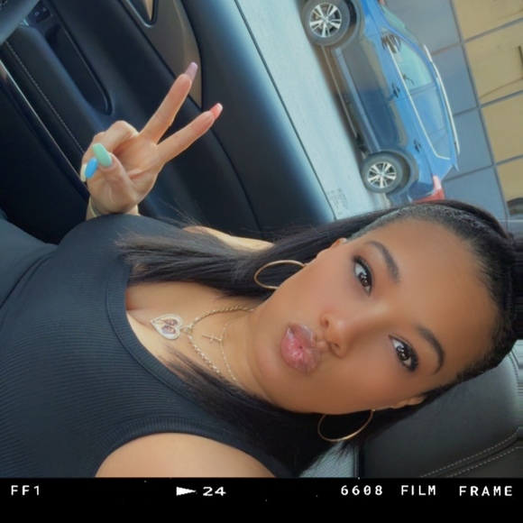 elisha_w719